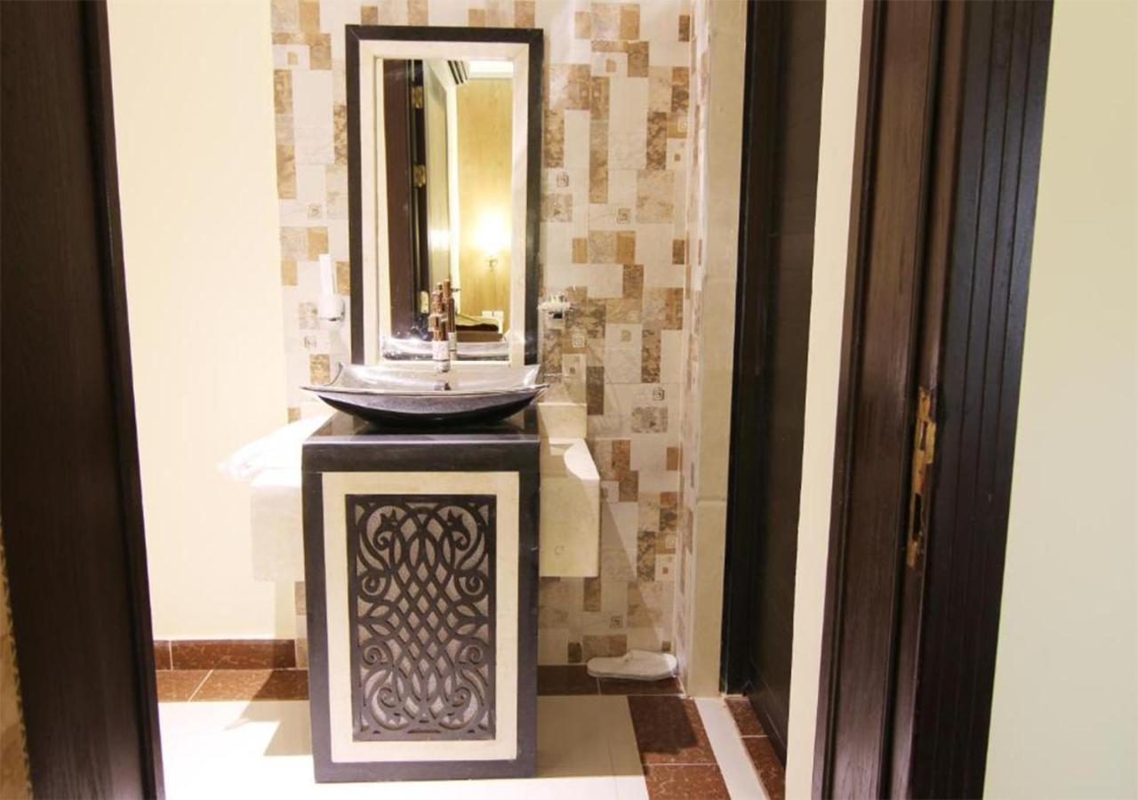 هذا منزلى الحمراء Riyadh Eksteriør bilde
