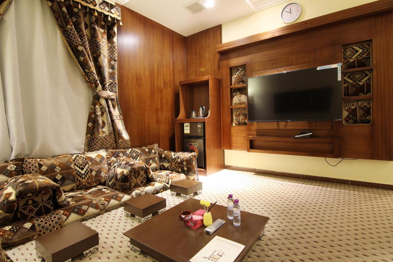 هذا منزلى الحمراء Riyadh Eksteriør bilde
